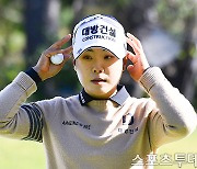 이소미, LPGA 투어 데뷔전 2R 단독 2위 도약