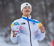 프리스타일 스키 이윤승, 듀얼 모굴 금메달…피겨 김현겸 쇼트 3위