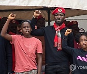 epaselect UGANDA BOBI WINE DOCUMENTARY