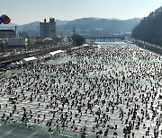 최전방 화천군 겨울축제 인파