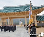 보훈부, 대학 합격한 '히어로즈 패밀리'와 합격증 헌정 행사