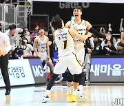 [JB화보] 창원 LG, 수원에서 KT에 71-68로 승리