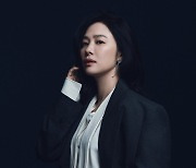 [Herald Interview] Kim Hyun-joo, Park Hee-soon explore paradoxical nature of family in 'The Bequeathed'