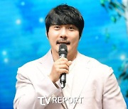 '라디오쇼' KCM "신곡 발매, 아내 큰 반응 없어...김지훈에 사과하고파"