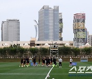 [포토] 대한민국 '오늘도 구슬땀'