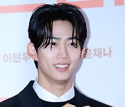 옥택연 ‘하트 장인’