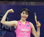 여자농구 박지수, 사상 첫 전 라운드 MVP 수상하나