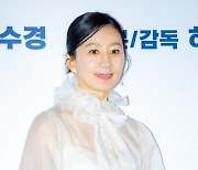 김희애,'고혹적인 자태' [사진]