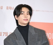 스트레이키즈 현진,'잘생긴 미소' [사진]