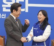 野로 간 ‘전직’ 초등교사…“교사의 ‘정치기본권’ 인정않는 유일한 나라”