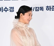 김희애 '각도를 가리지 않는 미모'[엑's HD포토]