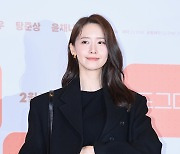 윤아 '신경 쓰이는 크롭트 상의'[엑's HD포토]