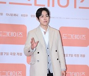 백성현 '댄디룩으로 영화관 나들이'[엑's HD포토]