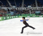 열연 펼치는 김현겸