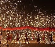 CHINA-HEILONGJIANG-HARBIN-CHONGQING-TONGLIANG DRAGON DANCE (CN)