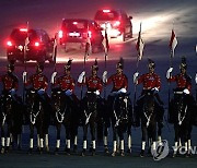 INDIA BEATING RETREAT