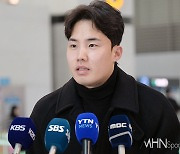 [mhn포토] 임찬규 '여유로운 인터뷰'