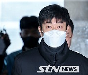 '김종국 감독 배임수재 혐의→경질' KIA, 수장 없이 스프링캠프 출국