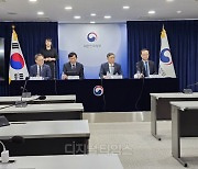 `첩첩산중` 게임업계 "진흥책 필요하다"...전병극 1차관 "3월 중 발표"