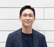 오정세, “프레인TPC 재계약, 서로 건강히 같이 걸을 것”[공식]