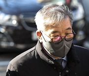 '디스커버리 펀드 비리' 장하원 오늘 첫 재판