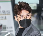 장정석 KIA타이거즈 전 단장, 영장실질심사 출석