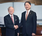 손경식 경총 회장, 안덕근 장관 환담…"노동개혁 협력"