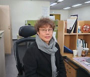 “딱딱하고 지루한 정책 홍보 대신 스릴러 영화로”