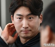 "우리가 있어야 할 위치로 가야"…'감독 구속 위기 파문'에도 차분함 유지한 KIA