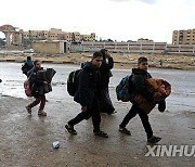 MIDEAST-GAZA-KHAN YOUNIS-EVACUATION