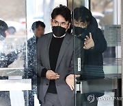 영장심사 출석하는 KIA 장정석