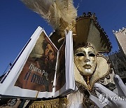 Italy Venice Carnival Photo Gallery