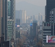 낮 최고 14도 ‘거의 봄날’…수도권·충청권 미세먼지 ‘나쁨’