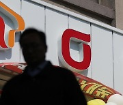 "5G 쓰다가 LTE 요금제 갈아탔습니다"…가입 폭증한 이유