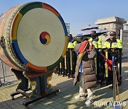 “故채 상병 사건 국정조사 해야”…국회 찾은 생존장병 어머니