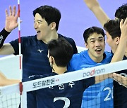 아쉽게 1위 탈환 실패…대한항공 감독 "1점도 소중한 승점"