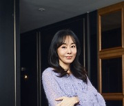 "배우 캐스팅 힘들어"…'도그데이즈' 김윤진, 연기→제작 발 넓혔다 (종합)[인터뷰]