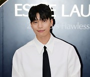 [TEN포토]위하준 '훈훈한 비주얼'