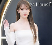 [포토] 아이유, 우아한 만월이