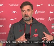 [VIDEO] Jurgen Klopp on the future of Liverpool squad: 'The boys love this place'