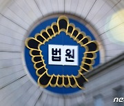 "성행위 의미도 모르는 어린 딸을…" 판사도 분노케 한 계부