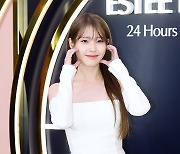 [ST포토] 아이유 '예쁜 미소로'