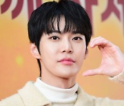 NCT 도영, 저소득 가정 청소년 위해 3천만원 기부