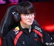 빠르고, 강하다! 순식간에 DRX 꺾은 T1, 4연승 질주 [LCK]