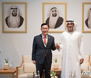 '신원식 국방장관, UAE 국방부 방문'