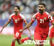 [아시안컵] '한국과 E조' 요르단 새 역사 썼다! 타지키스탄 1-0으로 꺾고 사상 첫 4강행!