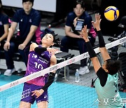 [ST포토] 김연경 '안봐도 알아'