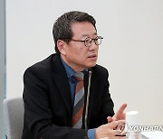 개회사 하는 이준기 민간위원장