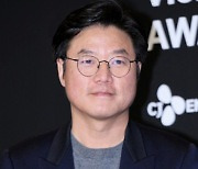 "진짜 아파, 세 번이나 쓰러져"···나영석 PD 고통에 떨게 한 '이 병' 뭐길래 [셀럽의 헬스]