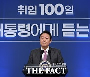 [취재석] 신년 대담 앞둔 尹 대통령, '김건희' 벽 넘을까 